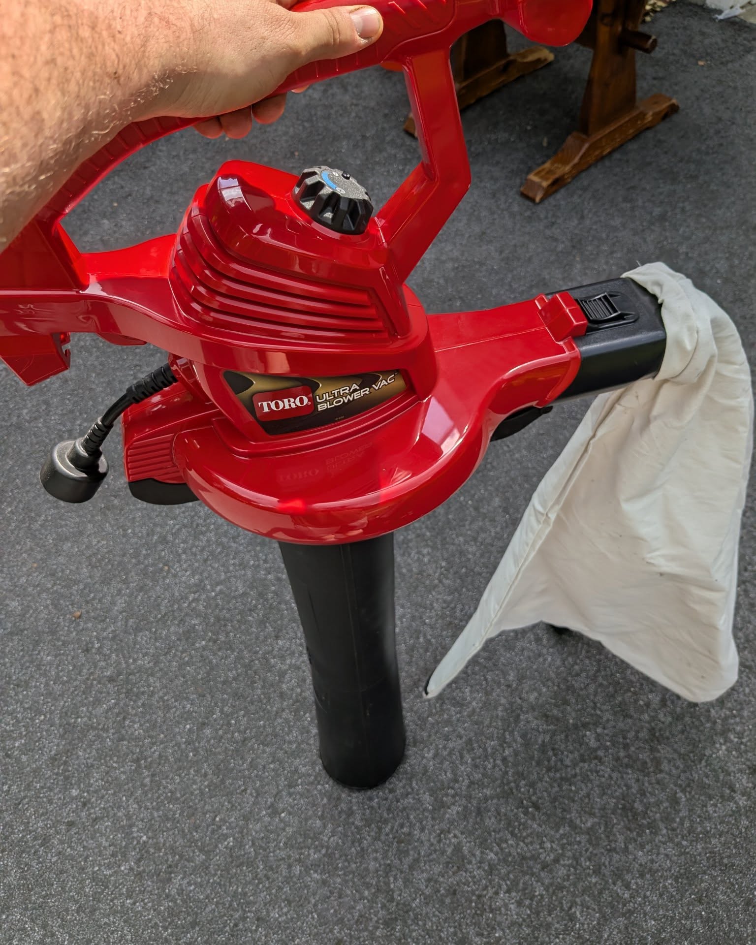 Jesse Franks Facebook ad: Toro Ultra Electric Leaf Blower/Vacuum/Mulcher