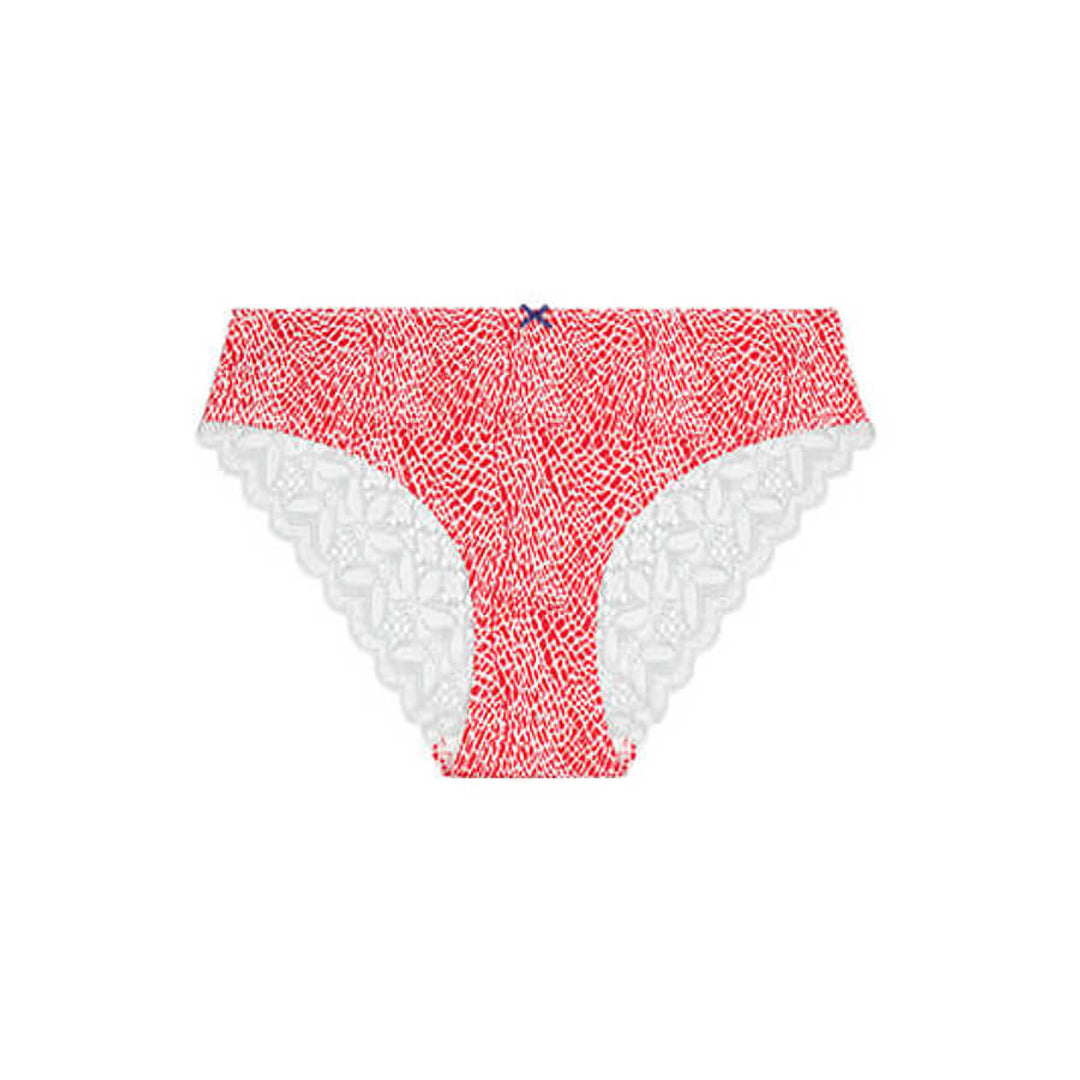 Rose & Thorne Lingerie Facebook ad
