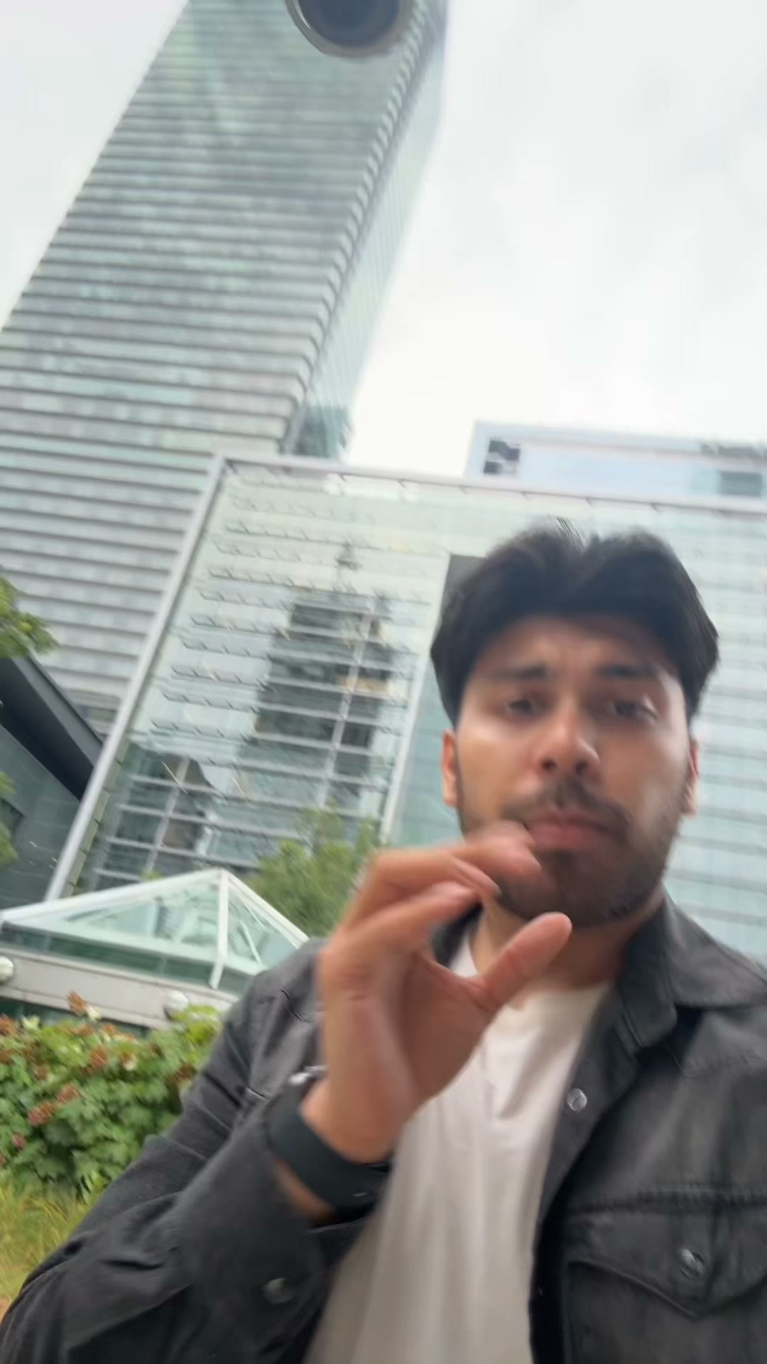 Karrot - Buy & Sell Locally Facebook ad: Come Back & Save Up to 70%