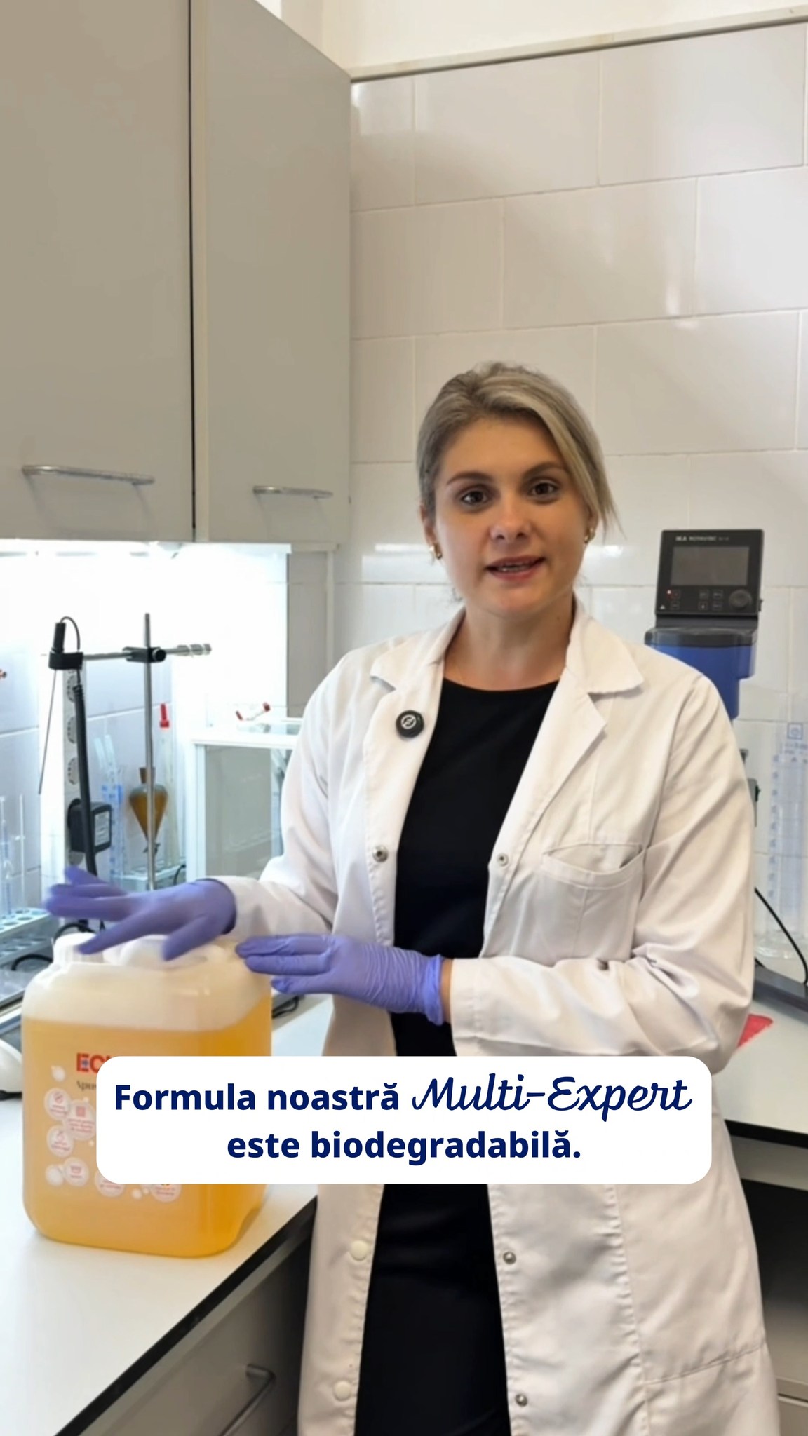 Familia ECLAR Facebook ad: Biodegradabil, pentru binele planetei.