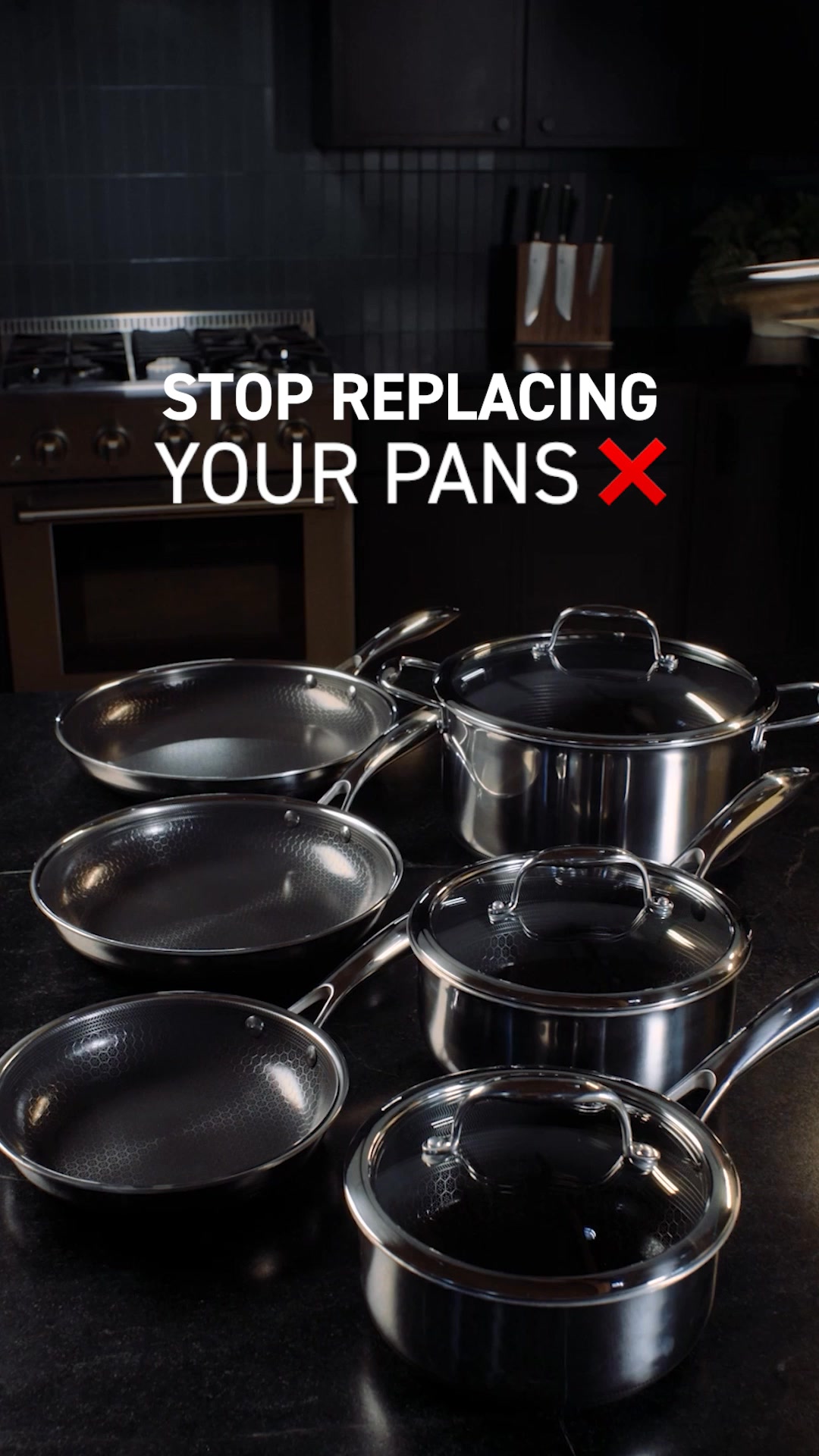 Gordon Ramsay Facebook ad: I only cook with HexClad