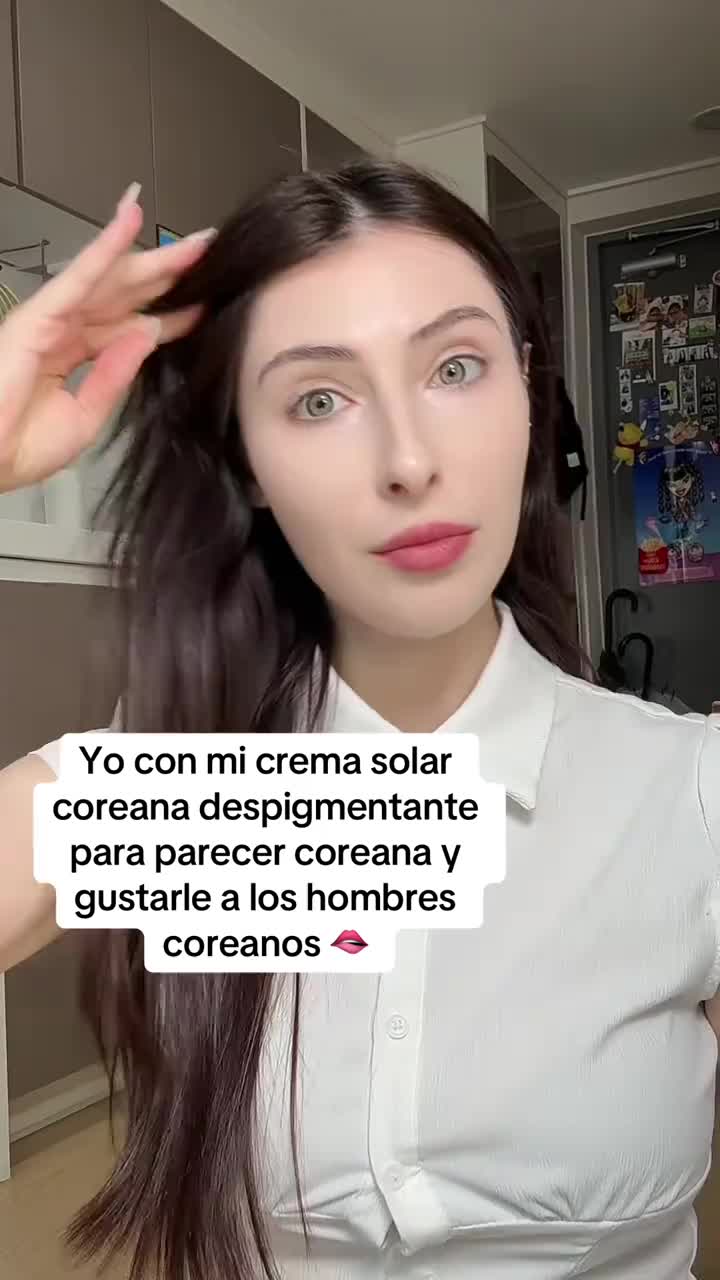 Vsdv Facebook ad: La Crema Solar Coreana Por Solo $16.99