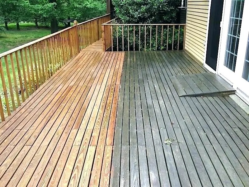 Premier Exterior Solutions Facebook ad: Licensed & Insured.