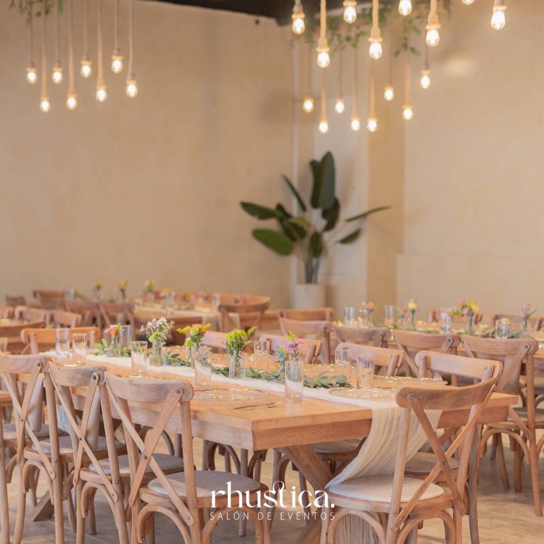 Rhustica Eventos Facebook ad: ¿Quieres celebrar un Baby Shower, boda intima, aniversario…