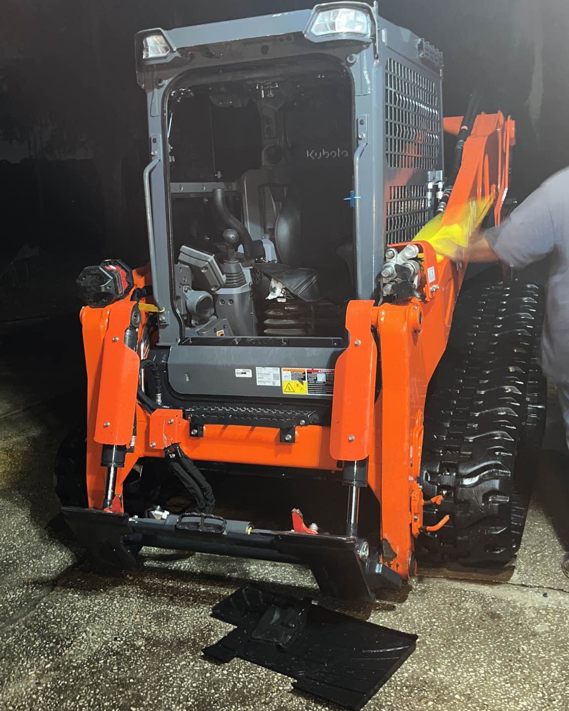 Francisco Lopez Facebook ad: Mulcher and clearing land