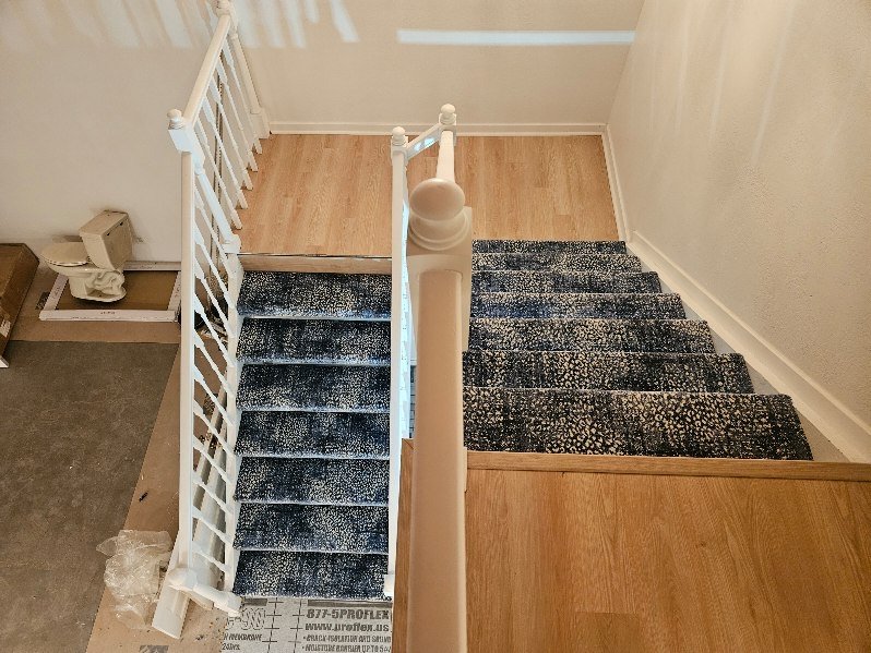 Yelp for Business - Las Vegas Facebook ad: Everlast Flooring