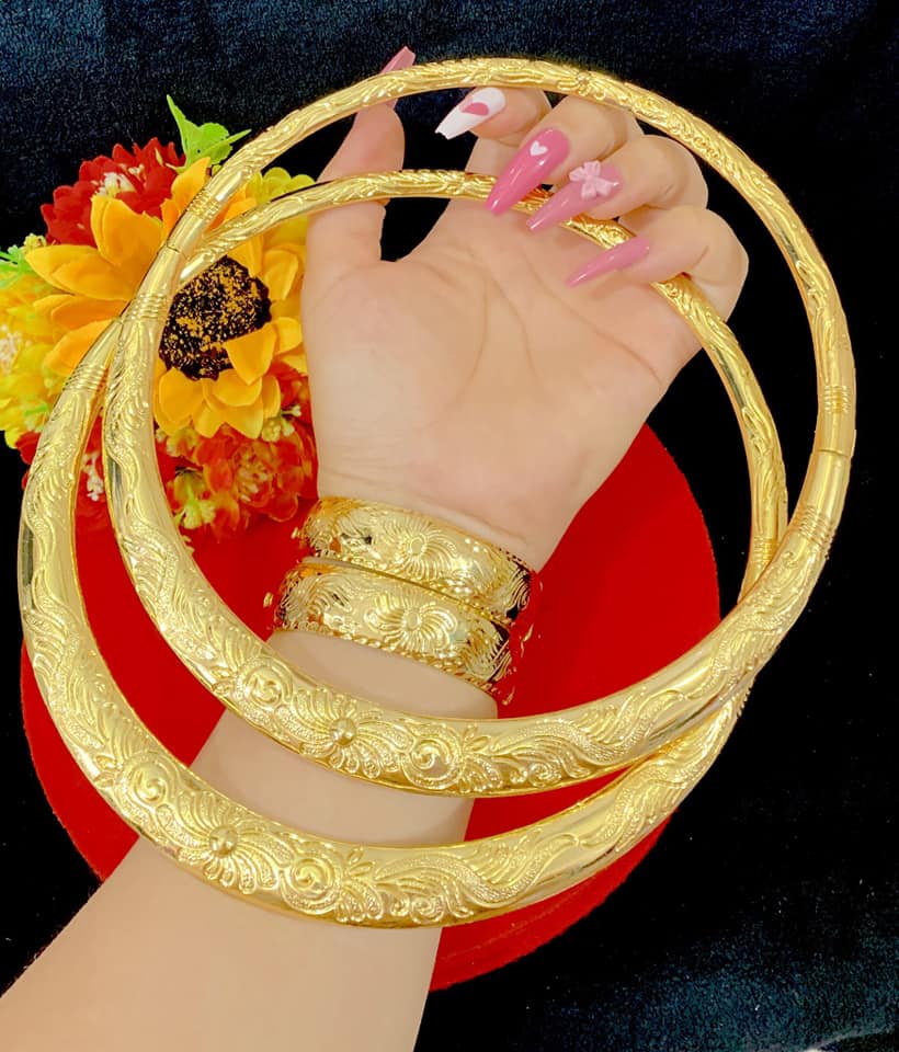 Trang Sức LoVe You Facebook ad: 𝗧𝘂𝘆𝗲̣̂𝘁 𝗡𝗵𝗮̂́𝘁 𝗧𝗿𝗮̂̀𝗻 𝗚𝗶𝗮𝗻𝗴 𝗟𝗮̀ 𝗘 đ𝗼́
