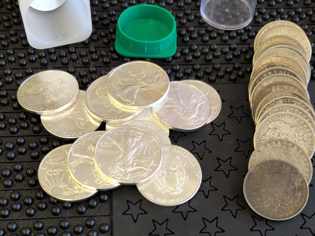 Northern Valley Coin and Currency Facebook ad: Silver stackers source.