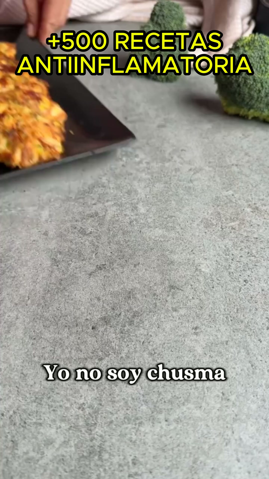 Digital Makers Facebook ad: ¿COMES SALUDABLE PERO EXTRAÑAS COMER RICO?