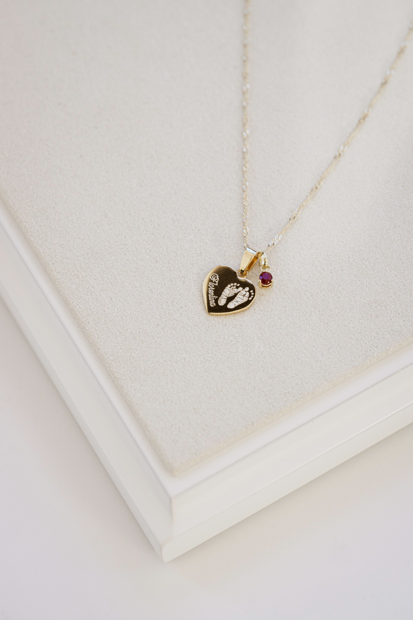 Salome Schmuck ad creative