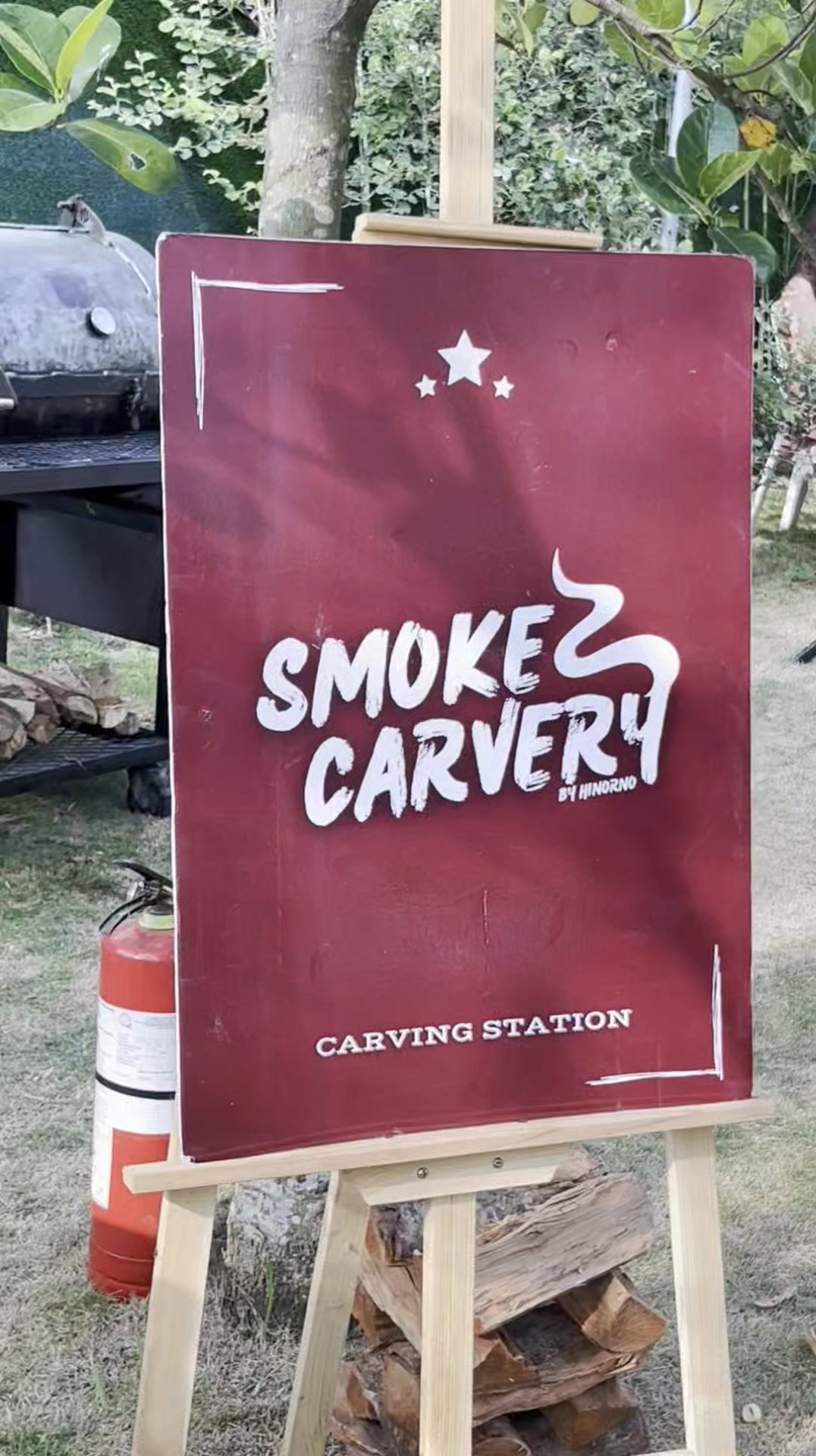 Smoke Carvery Facebook ad: Freshly smoked. Carved on-site.
