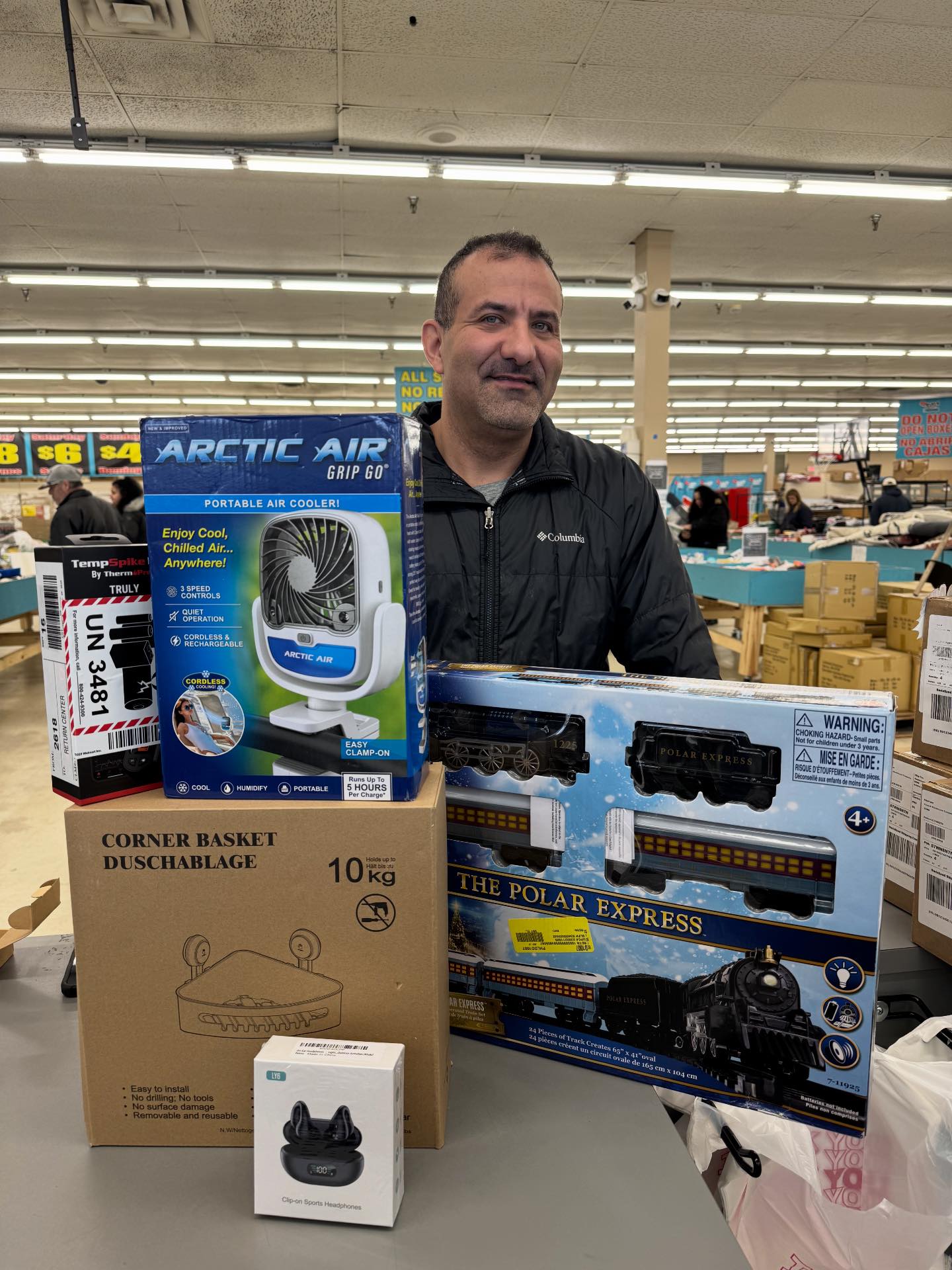 Super Black Friday & Crazy Deals of Wood Dale Facebook ad