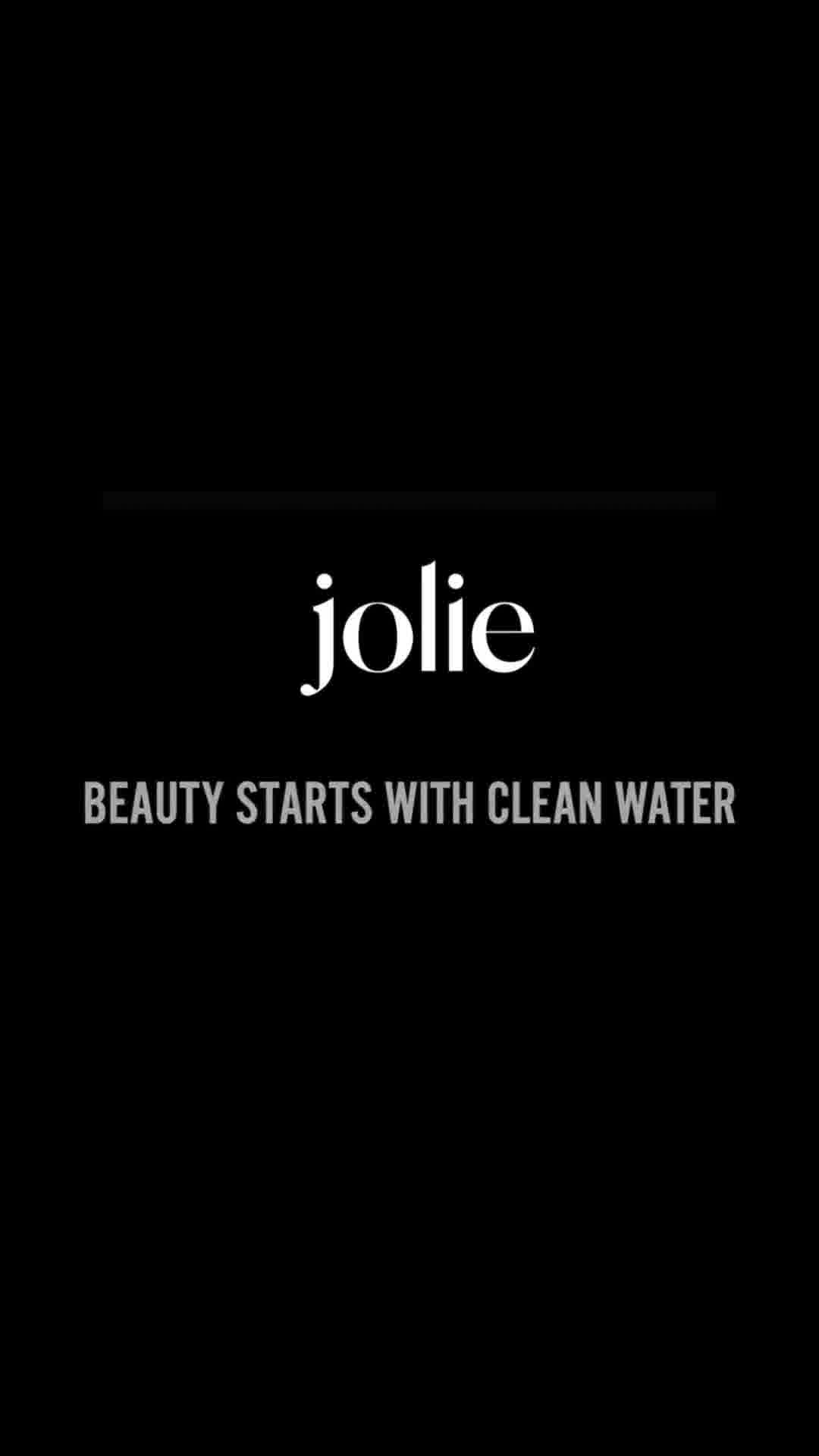 Jolie Facebook ad: #1 Filtered Showerhead Trusted By Dermatologists