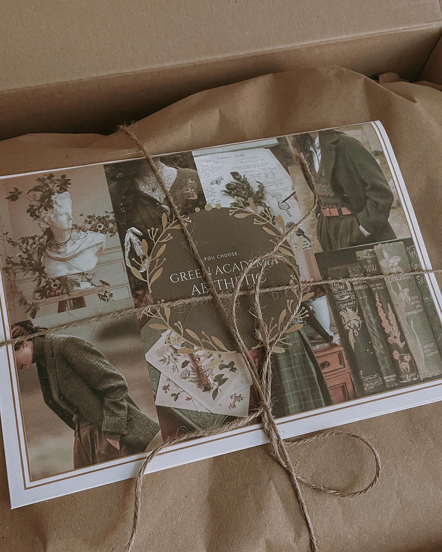 aesthetic.mystery.boxes Facebook ad: Another year is coming to an end, and…