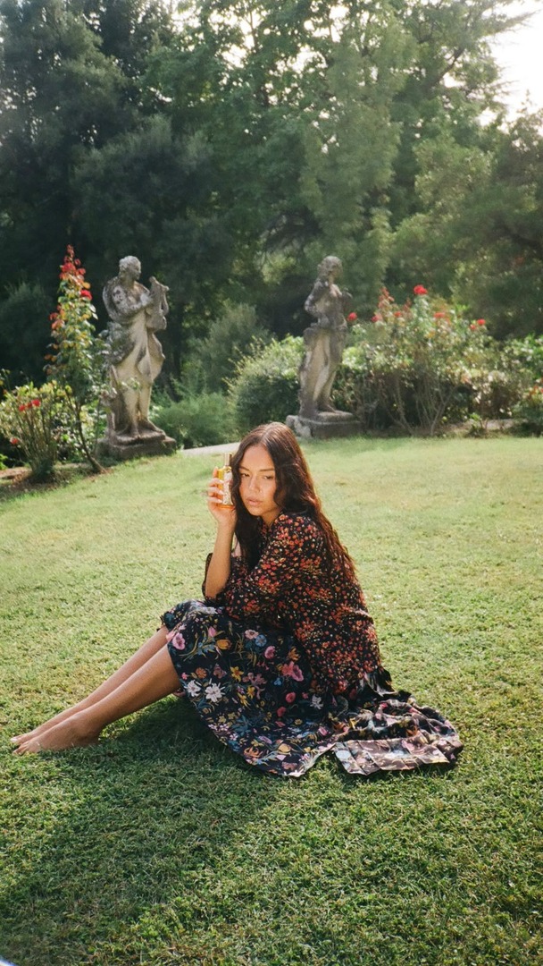Gucci Facebook ad: @guccibeauty Lost between a summer dream and forever…