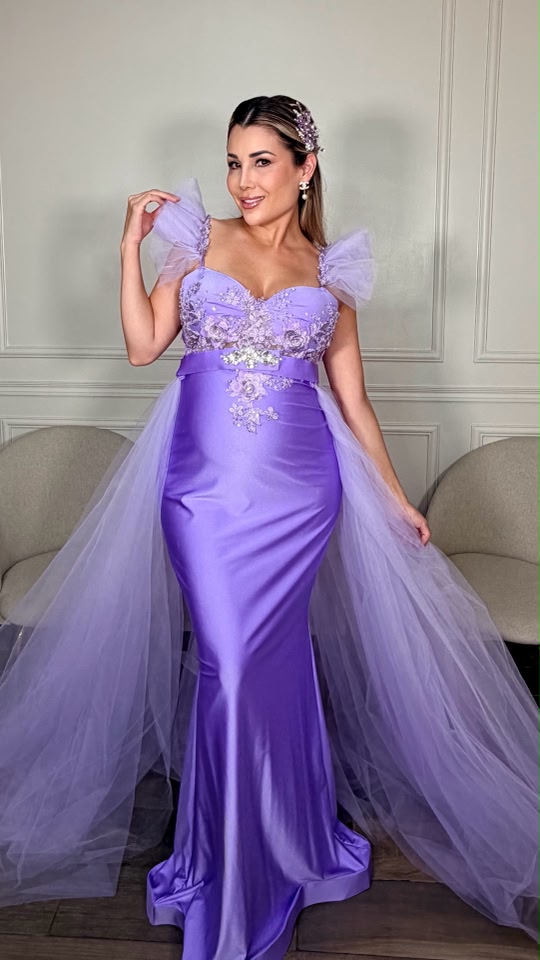 Sexymomdress Facebook ad: Sexy Mom Maternity Dress Rental