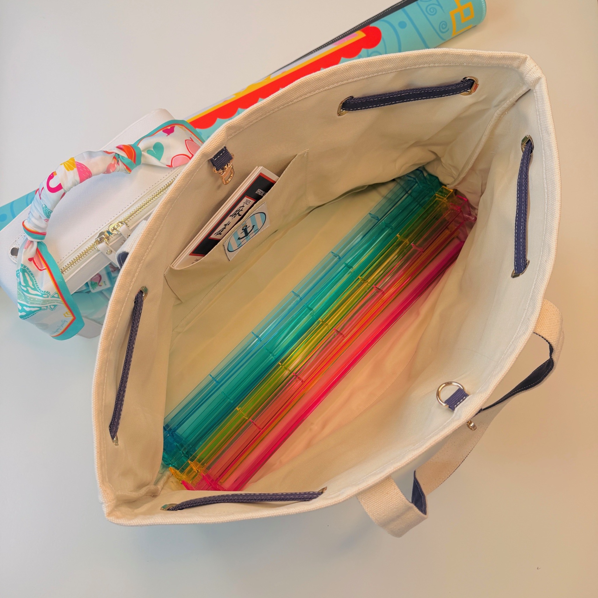 Crown & Coastal Facebook ad: Charleston Carryall Tote
