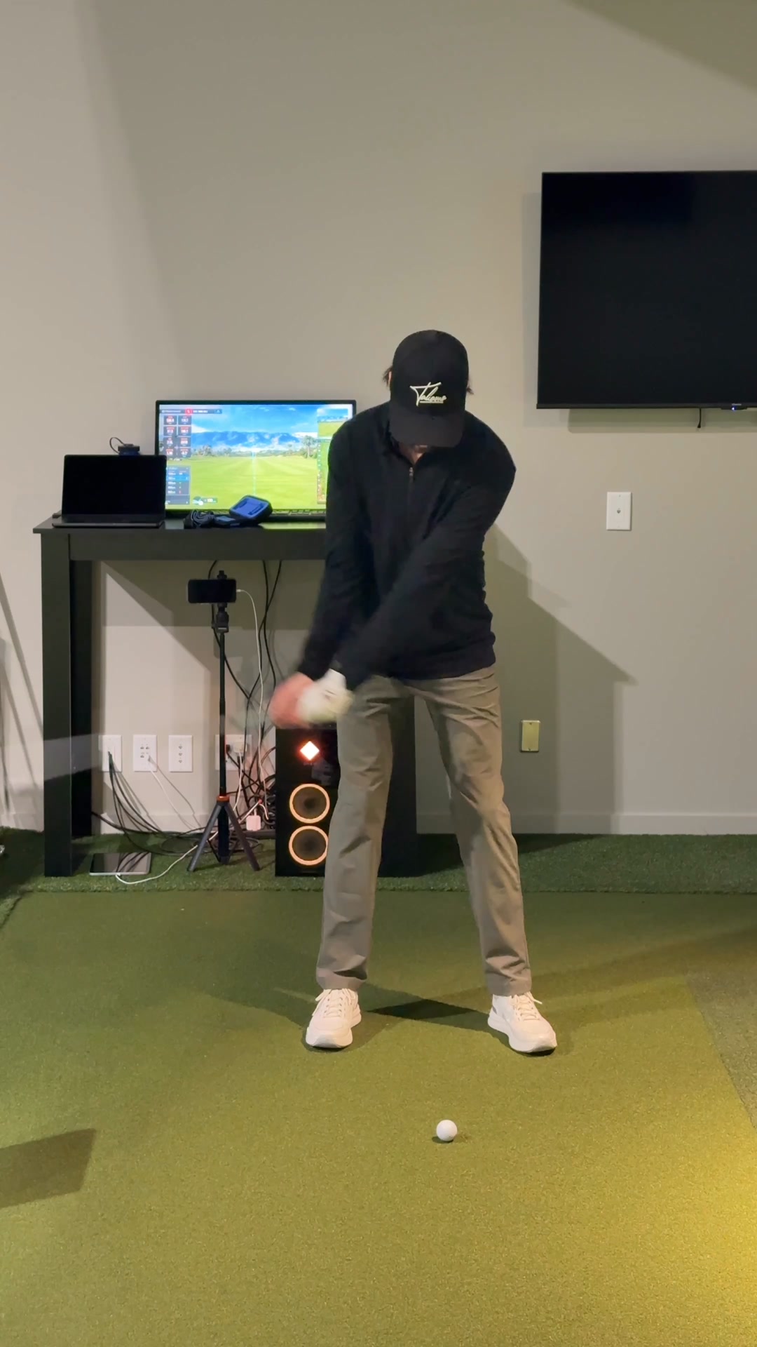 WhyGolf Facebook ad: Signs You’re Flipping Before Impact
