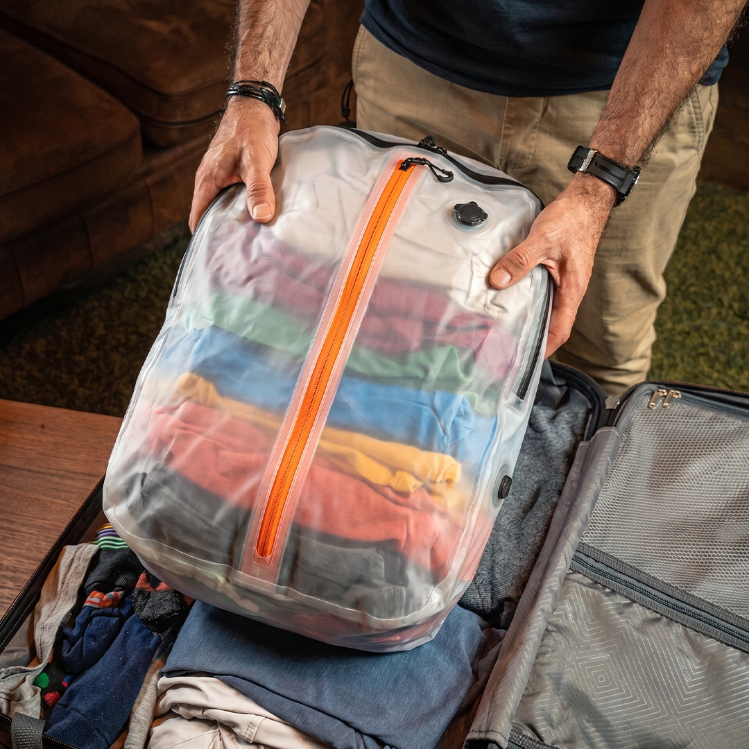 Best Design + Tech Crowdfunding Projects Facebook ad: Your Suitcase Just Grew 3x