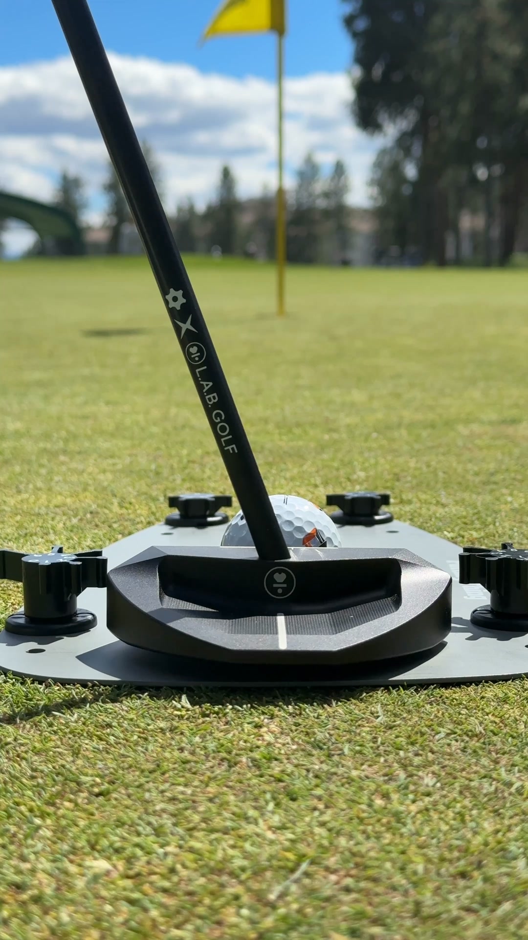 Free Form Golf Facebook ad: Build a repeatable, consistent putting stroke