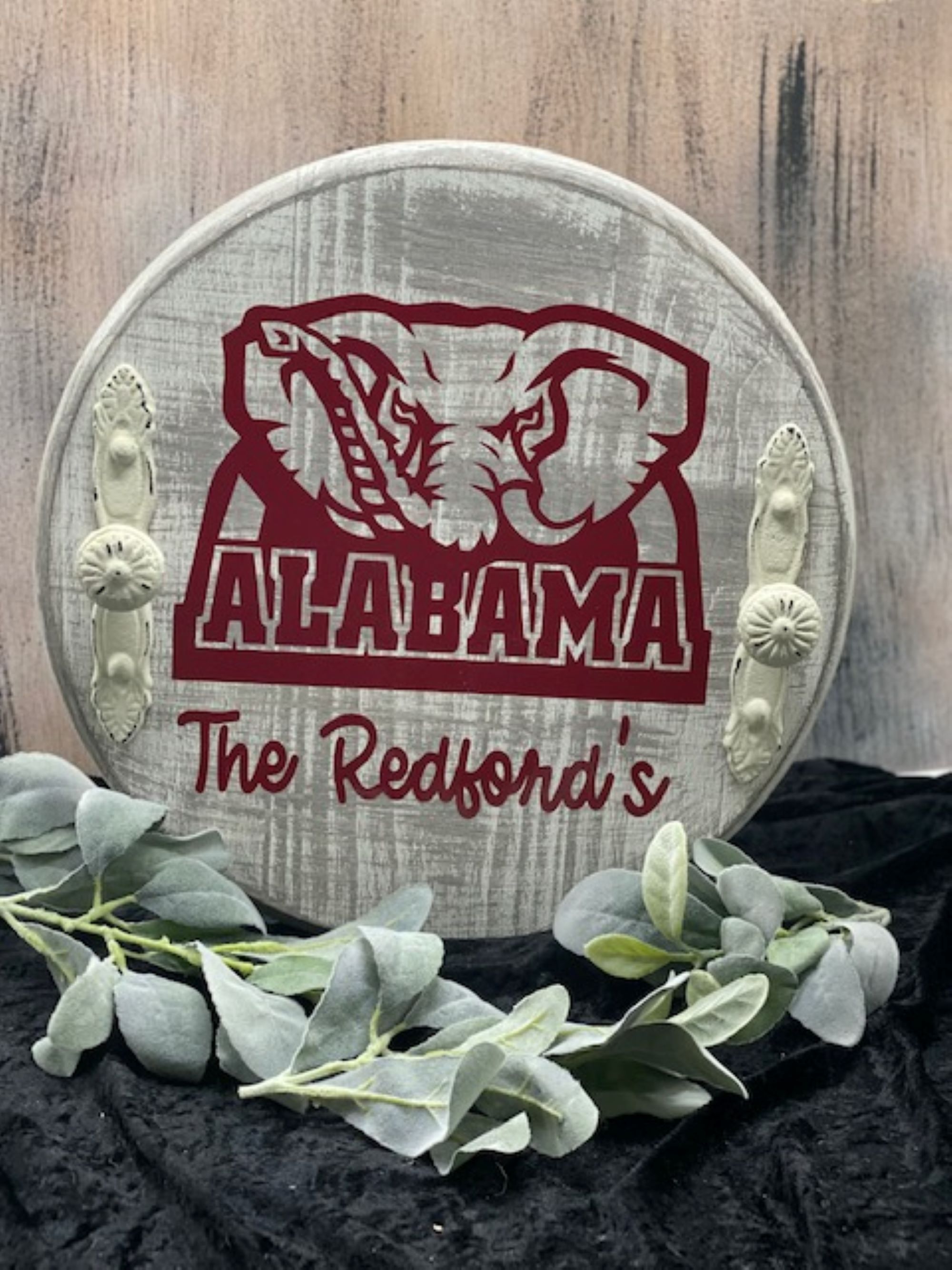 Red Cloak Designs LLC Facebook ad: Reclaimed Wood