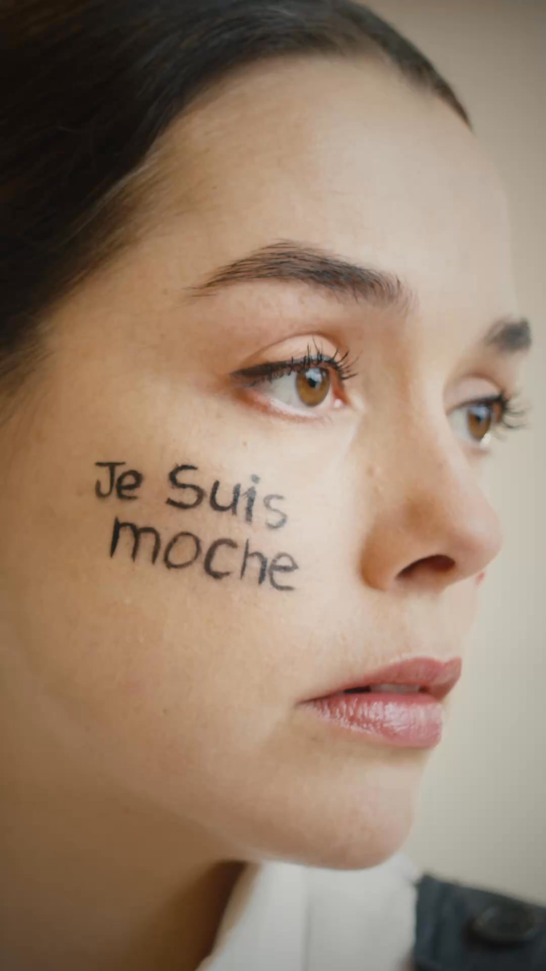 Circles Facebook ad: +160 000 femmes déjà convaincues