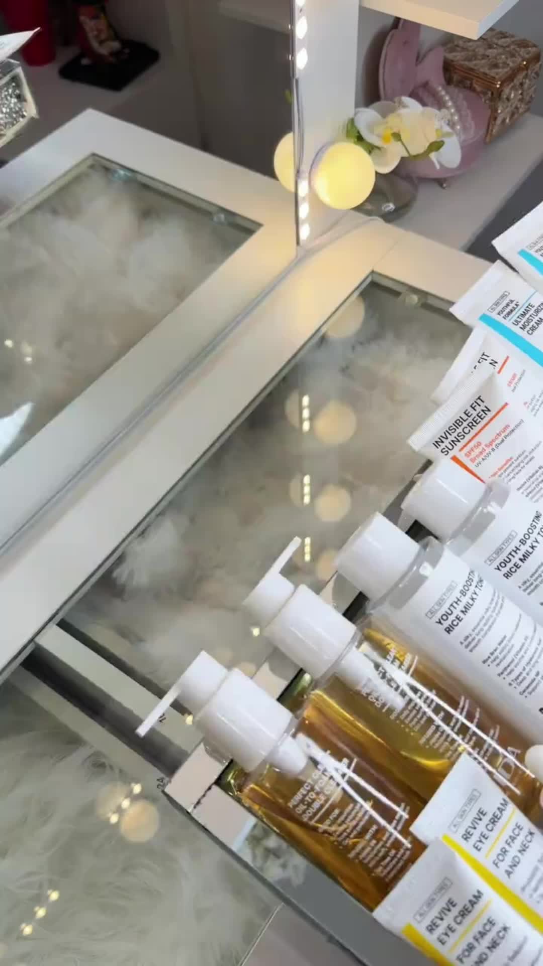 NIDA Skincare Facebook ad: 10 Productos. Ahorra $50.