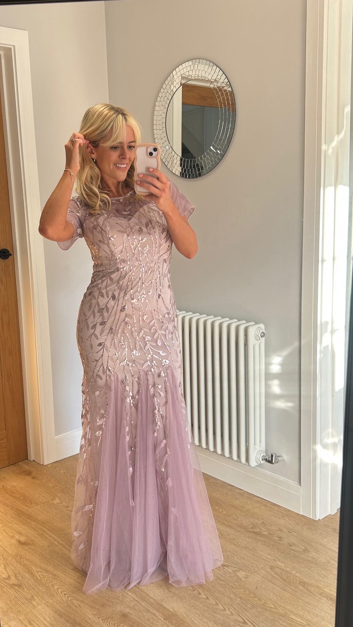 jadelily__ Facebook ad: Luxury is the dress code tonight @everprettyofficial