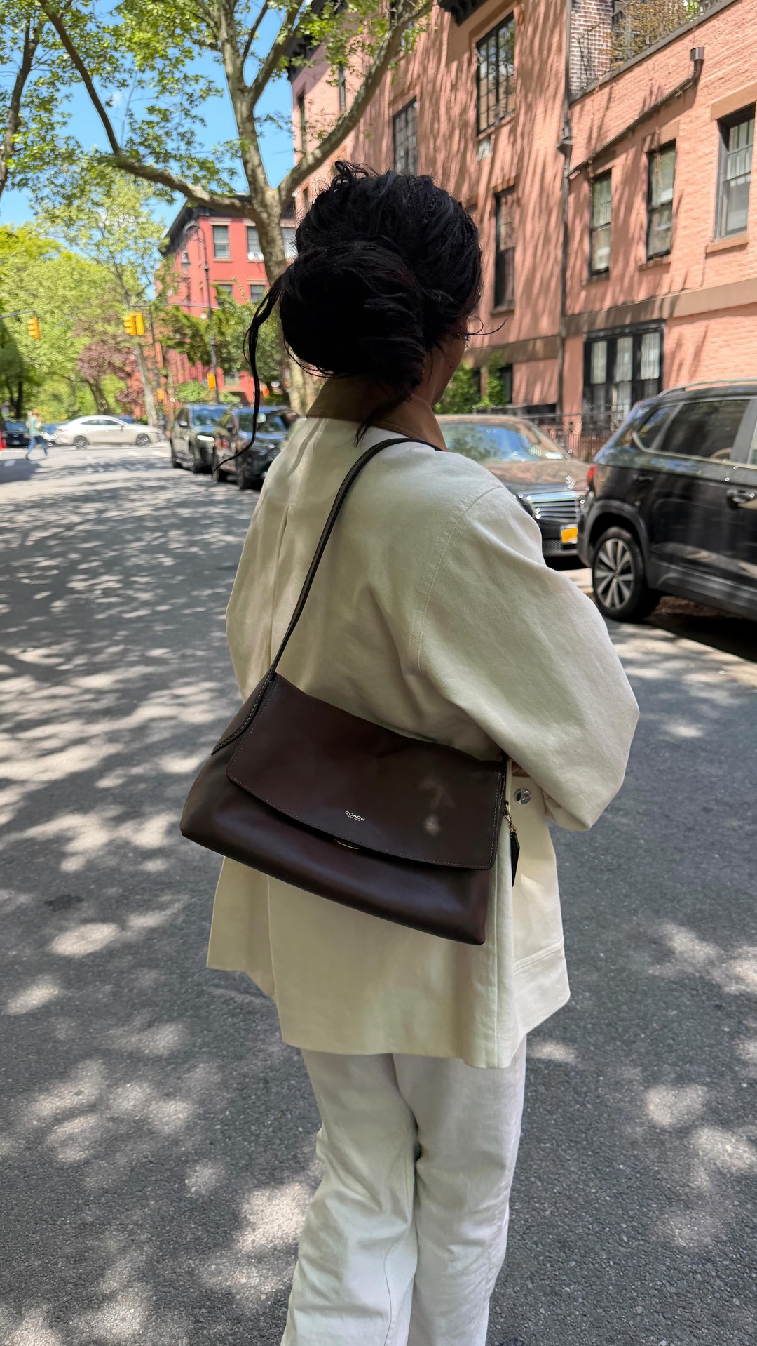 Coach Facebook ad: A look at what’s in my @coach Chelsea…