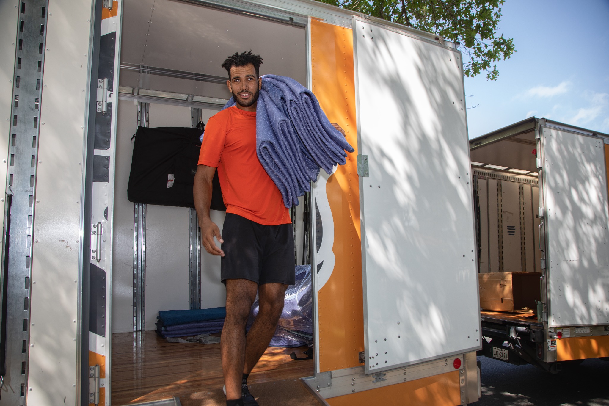 Einstein Moving Company Facebook ad