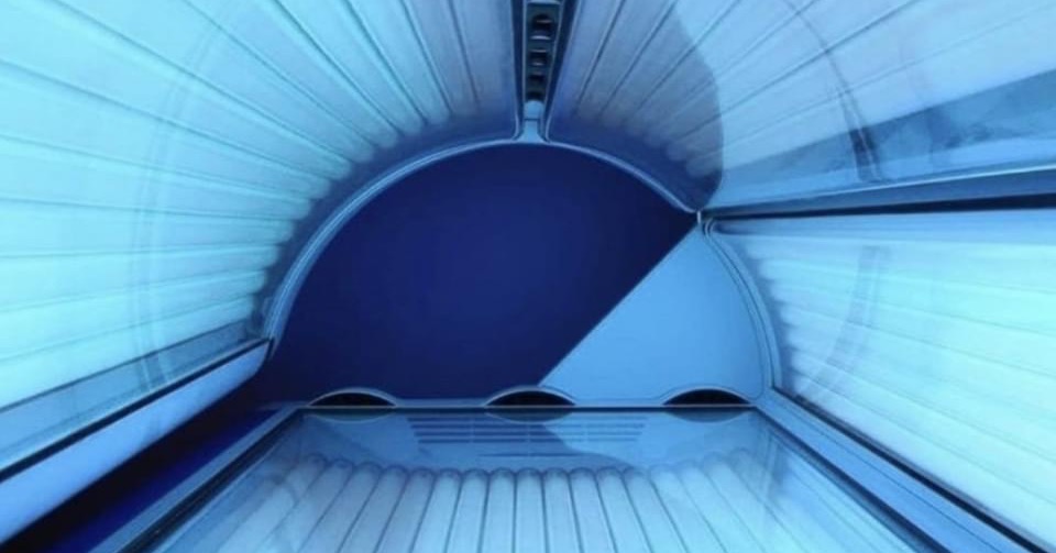 The sun lounge Facebook ad