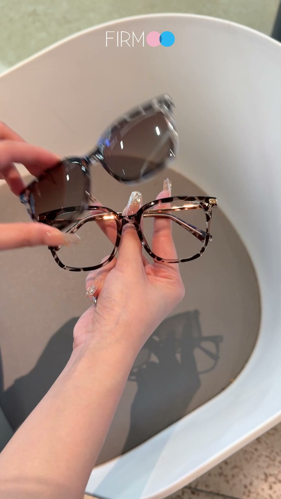 Firmoo UK Facebook ad: Magnetic Clip On Sunglasses From £27.00