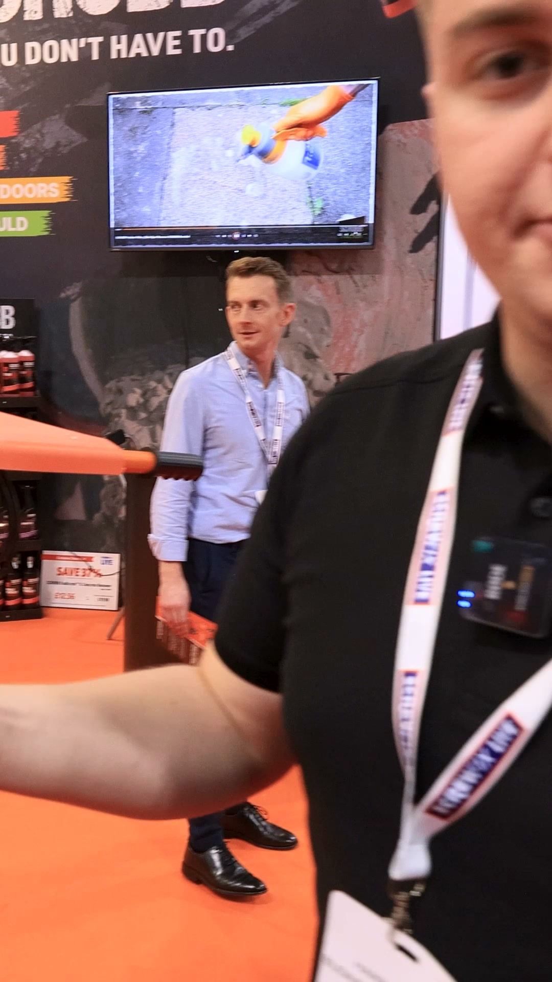SCRUBB Global Facebook ad: Watch it work, Stand E6A