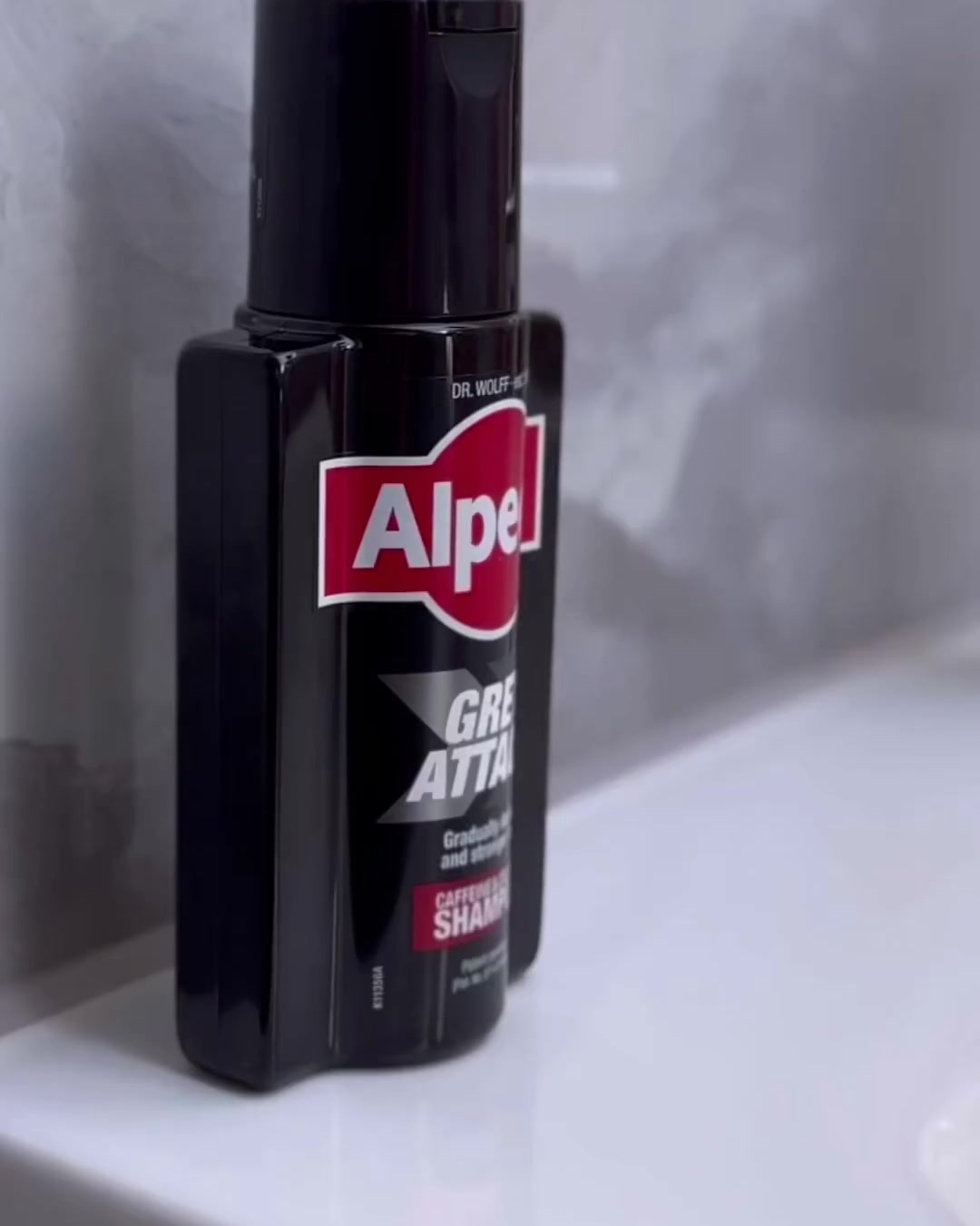 Alpecin Facebook ad: Attack Your Grey Hair!