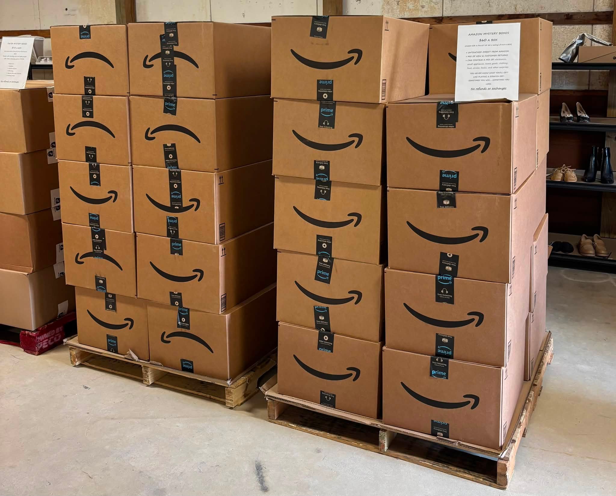 Liquidation City Facebook ad: NEW MYSTERY BOXES AND NEW PALLET PROGRAMS ARE…