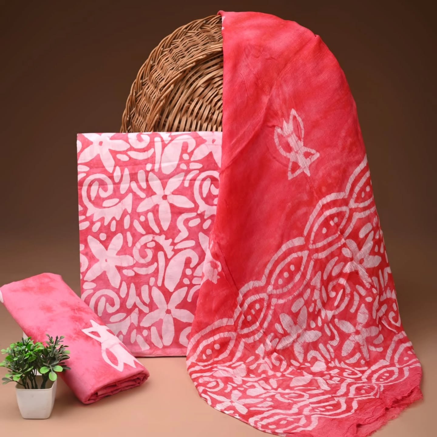 Uzuri Studio Facebook ad: BEAUTIFUL COTTON COLLECTION