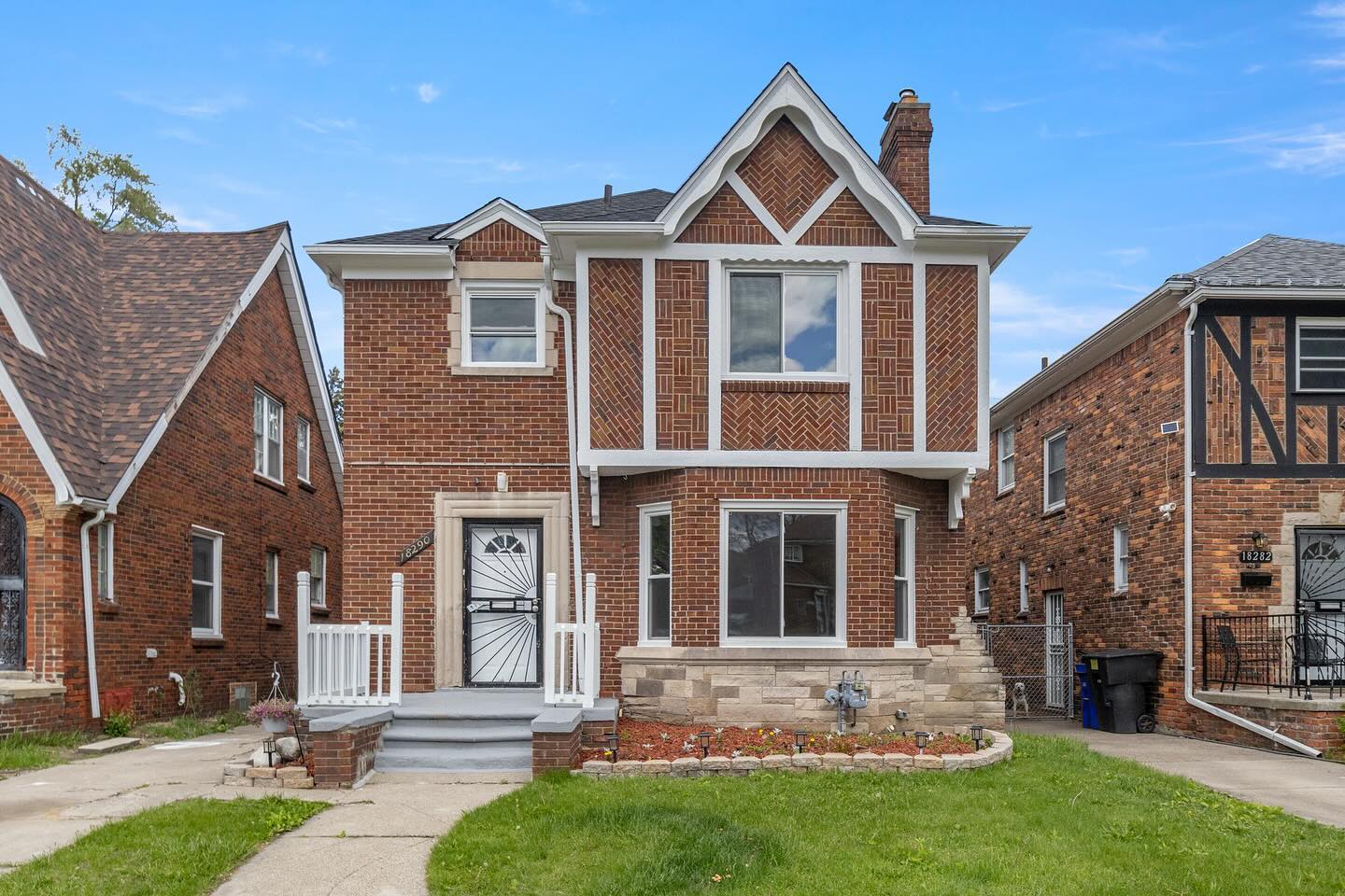 brokeralb Facebook ad: New Listing: Stunning 4BR colonial in Bagley.