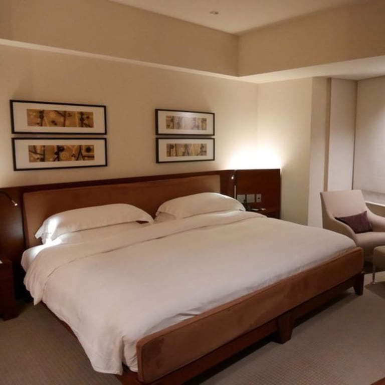 Frank Richardson Facebook ad: Wrinkle-Free Sheets Right Out The Dryer
