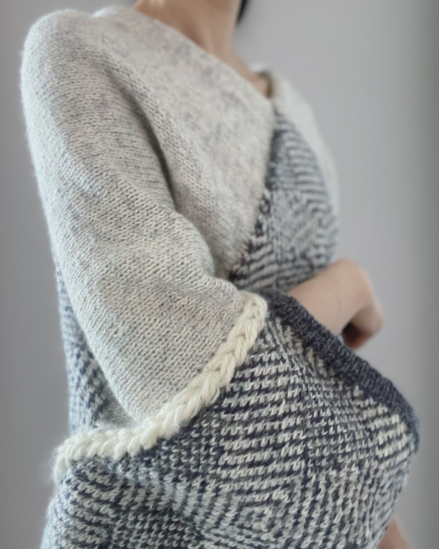 monmknitting Facebook ad: Kaftan Pullover