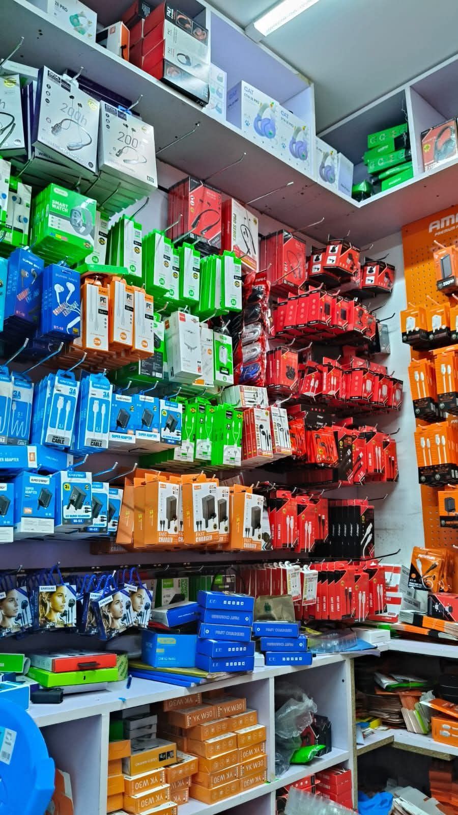 Rick Electronics and Phone Accessories. Facebook ad: https://whatsapp.com/channel/0029Vb6SgjSFsn0jJt9KIs3C