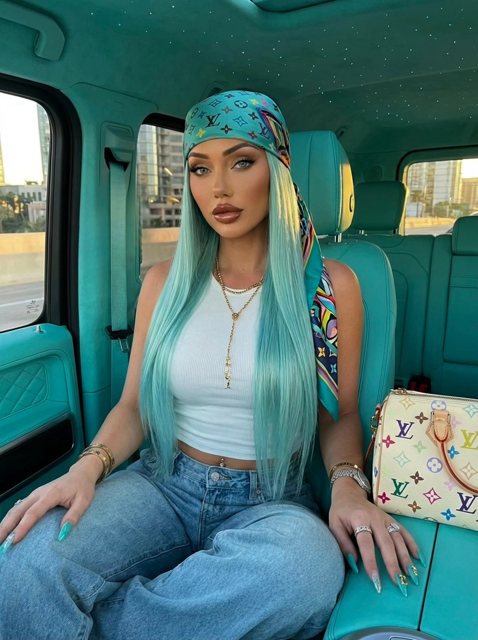 Lex’s Luxe AI Creations Facebook ad: 𝐏𝐚𝐬𝐬𝐞𝐧𝐠𝐞𝐫 𝐩𝐫𝐢𝐧𝐜𝐞𝐬𝐬 𝐢𝐧 𝐚 𝐆-𝐖𝐚𝐠𝐨𝐧……