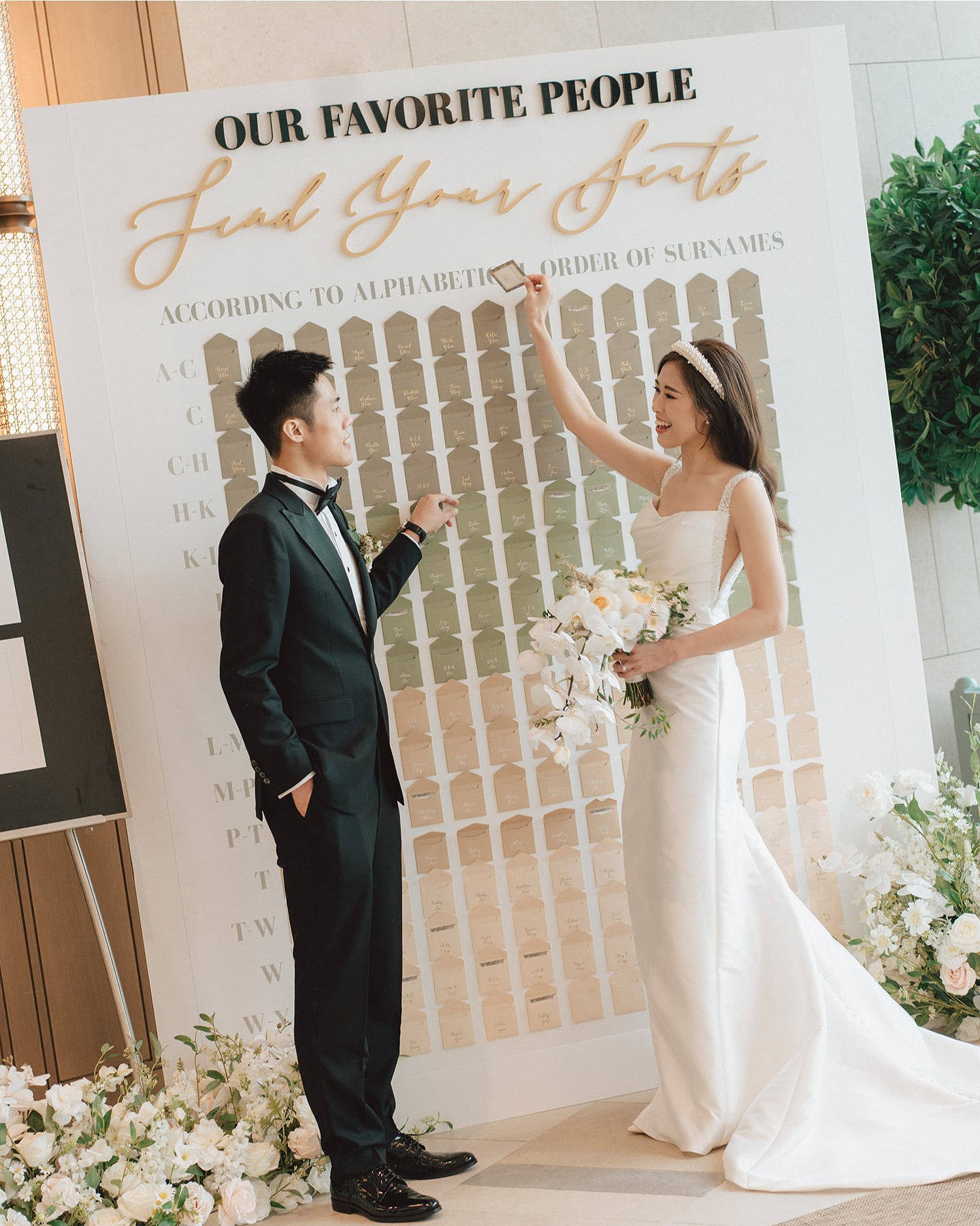 Honeybird Production Wedding Photography Facebook ad: A stylish meadow wedding, filled with warmth and…