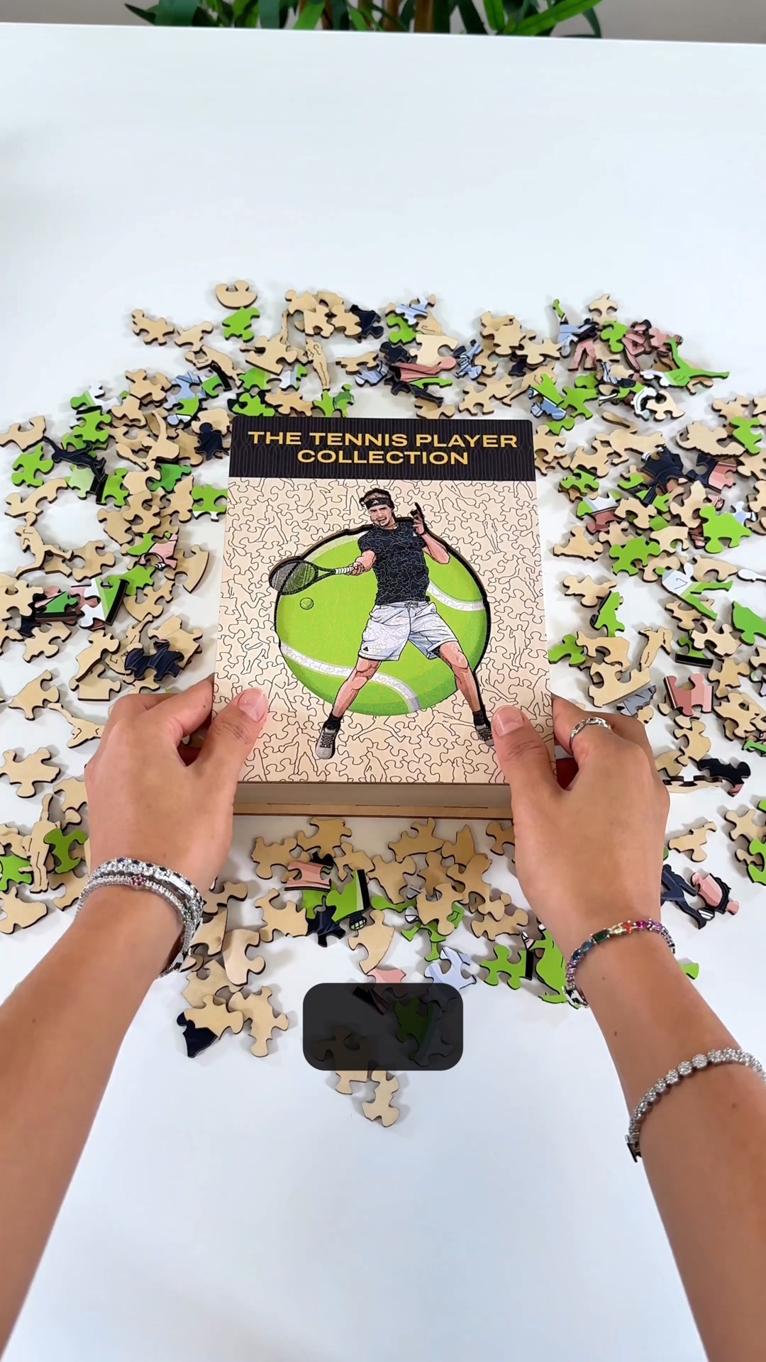 Iconic Puzzles FR Facebook ad: Le Cadeau Parfait