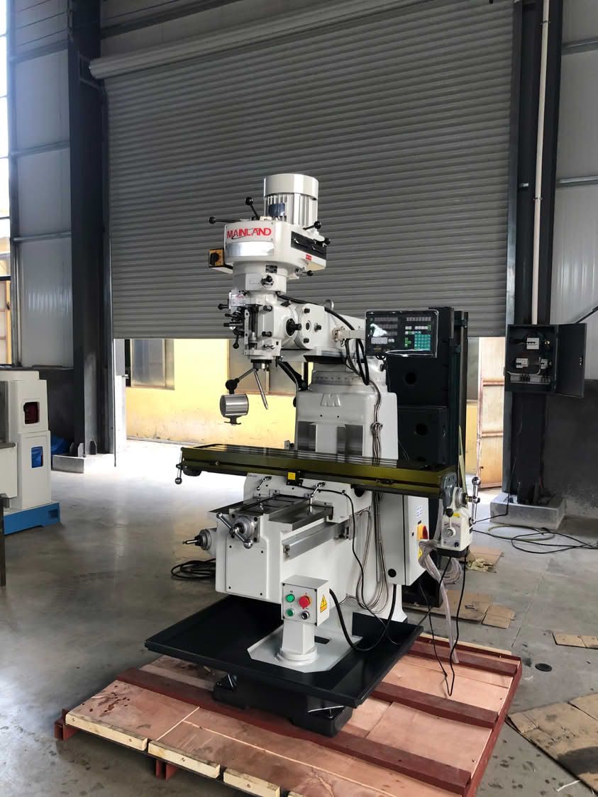 Hu xinming Facebook ad: X6325 turret milling machine, 4# fresadora