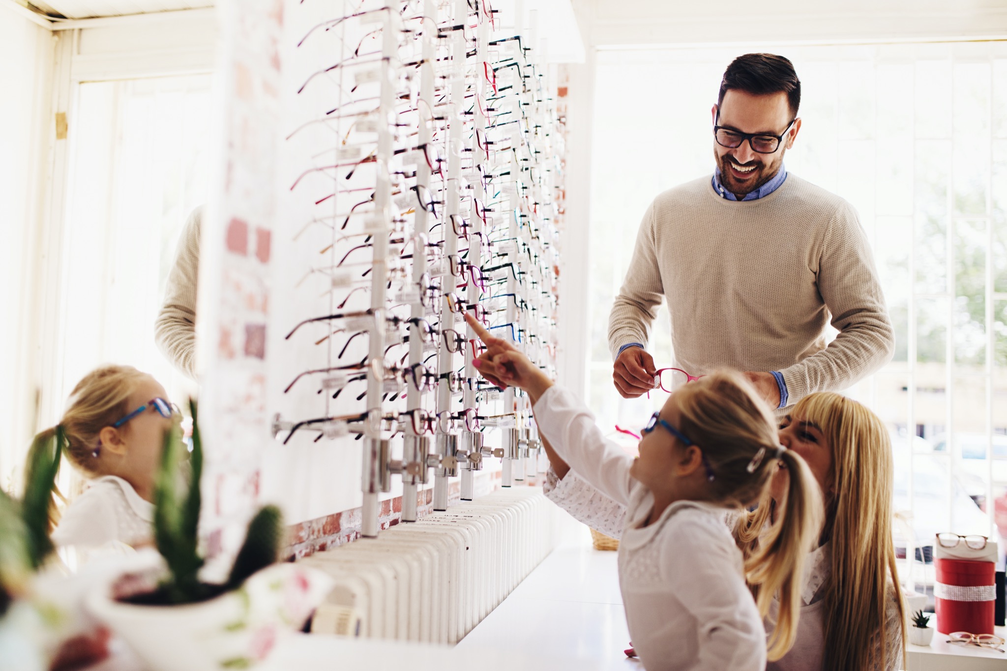 Luxe Vision Care + Optical Facebook ad: Schedule Online