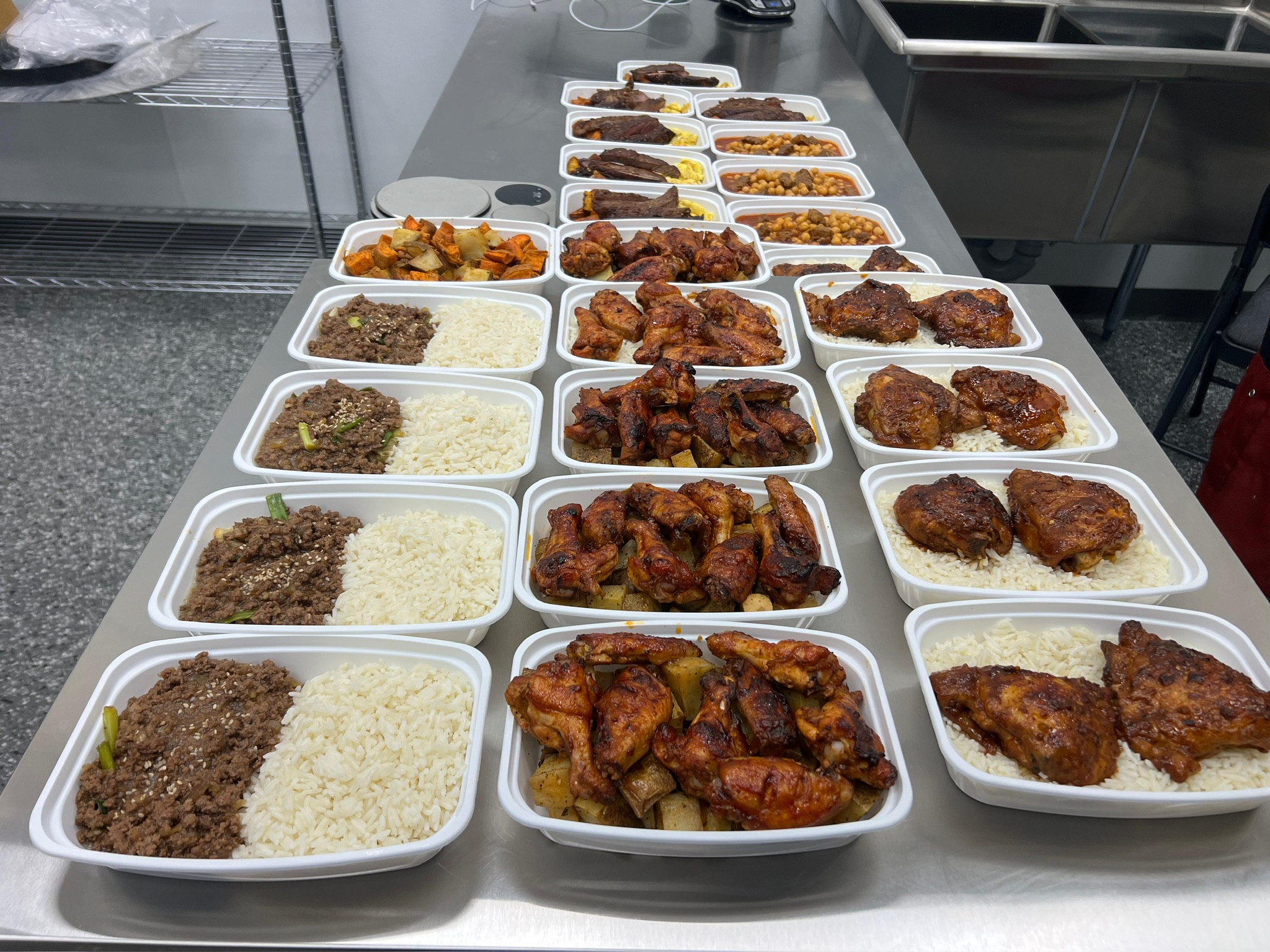 Last Summer Catering Facebook ad: Fresh Weekly Delivery.