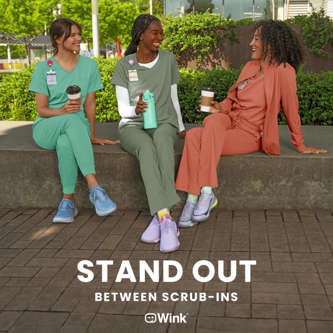 Wink Scrubs Facebook ad: Free shipping on $75+