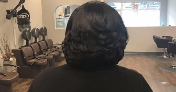 Estela Dominican Hair Salon Facebook ad