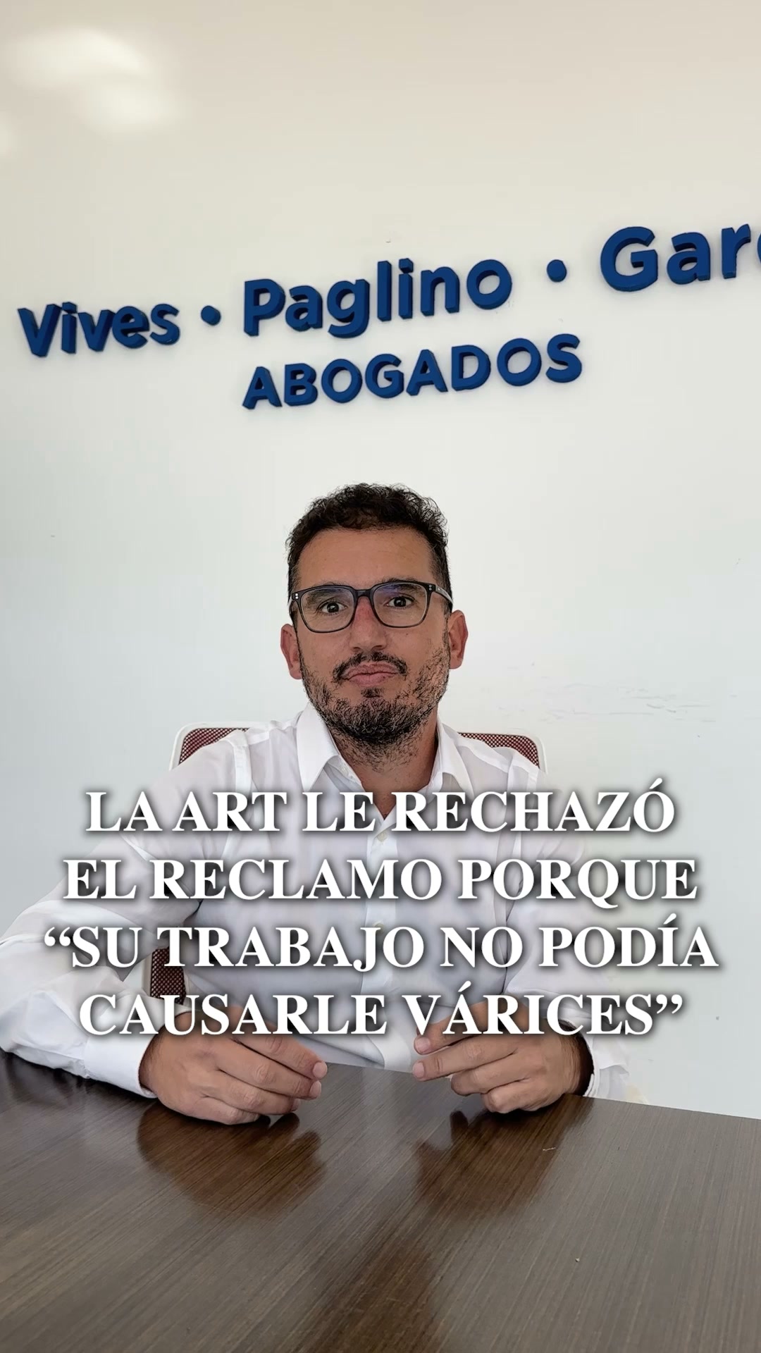 Abogados.ramallo Facebook ad: Escribinos