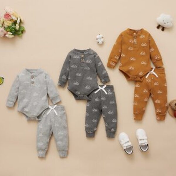 The Kiddie Store Facebook ad: Get the best quality products at affordable prices.